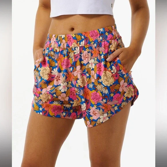 Rip Curl Kamari Floral Shorts with Pockets - Picture 6 of 10